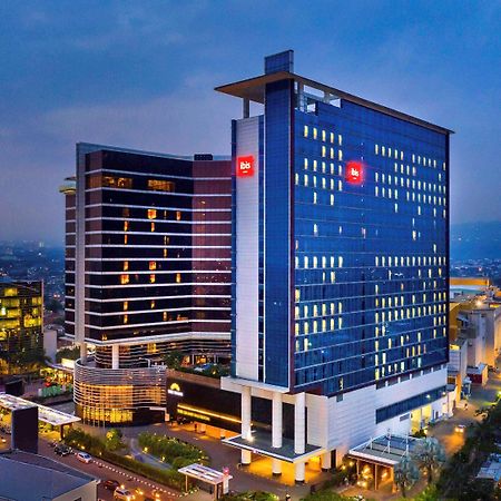 Ibis Bandung Trans Studio Esterno foto