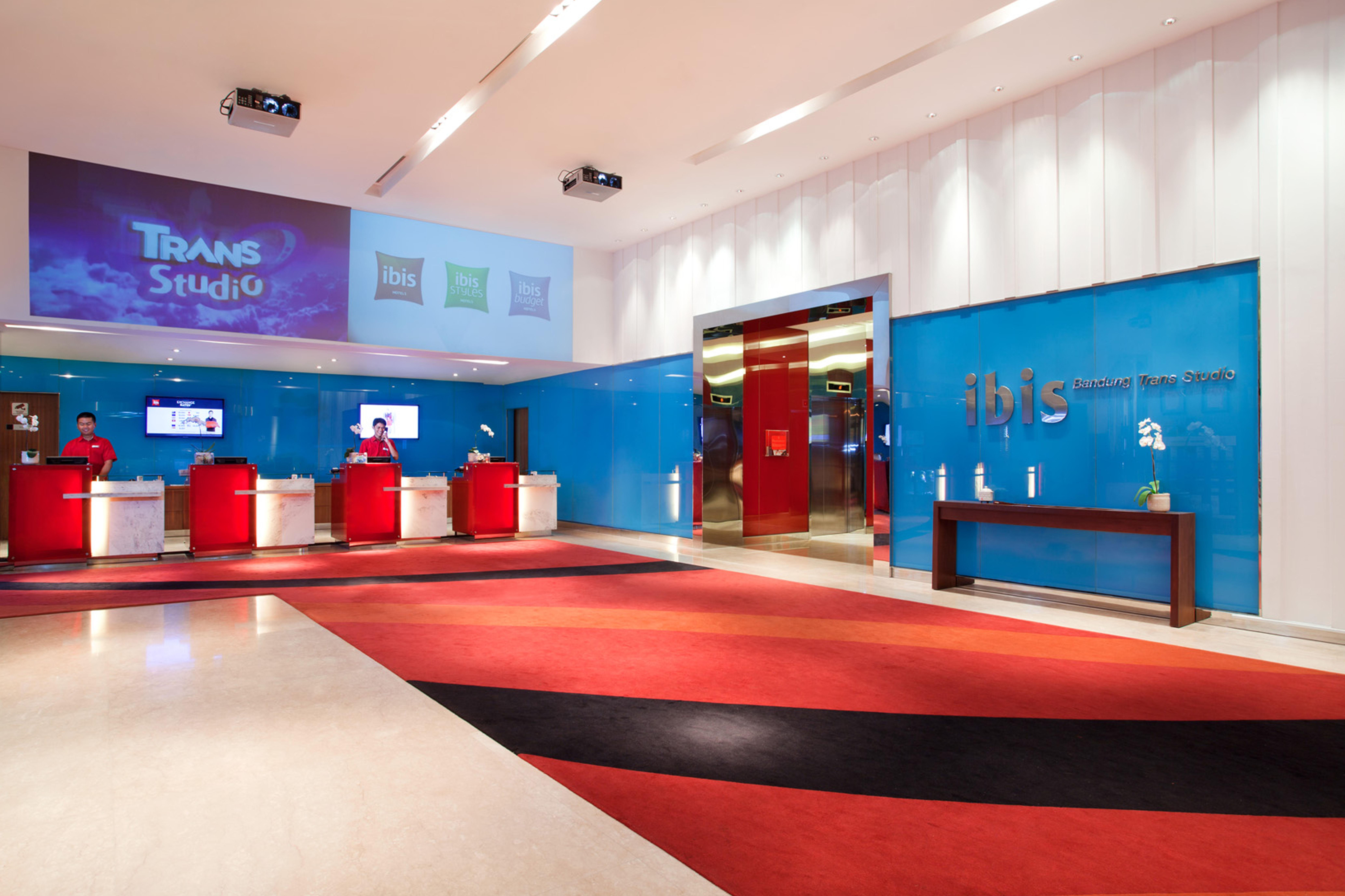 Ibis Bandung Trans Studio Esterno foto