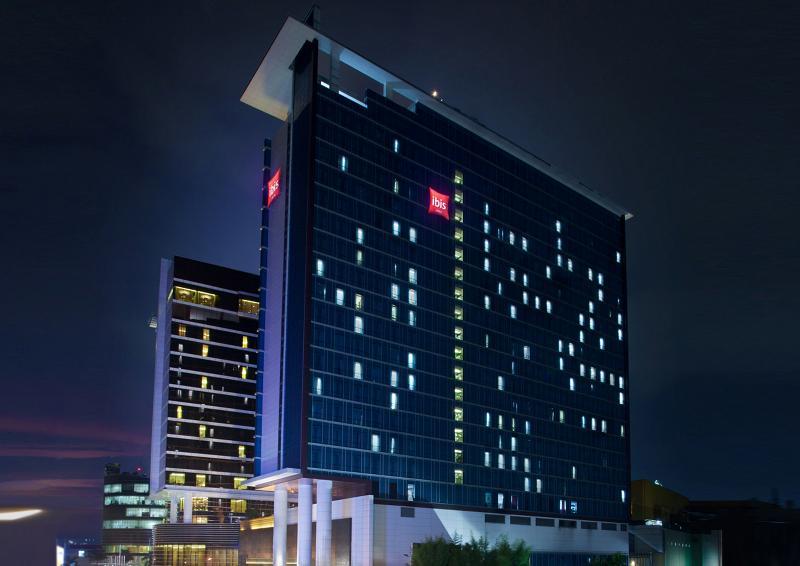 Ibis Bandung Trans Studio Esterno foto