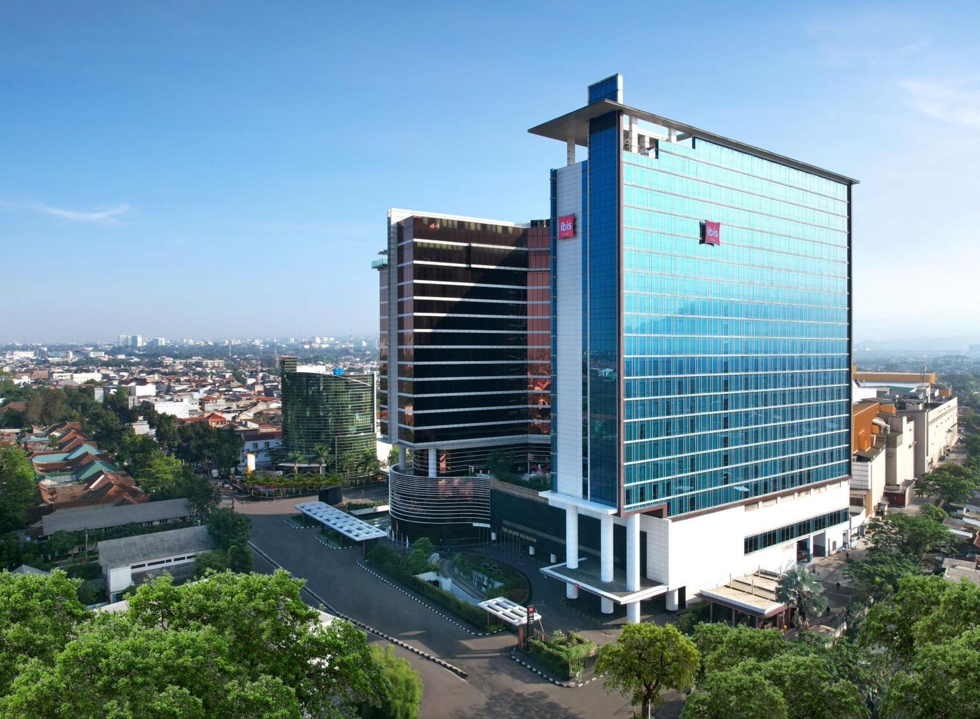Ibis Bandung Trans Studio Esterno foto